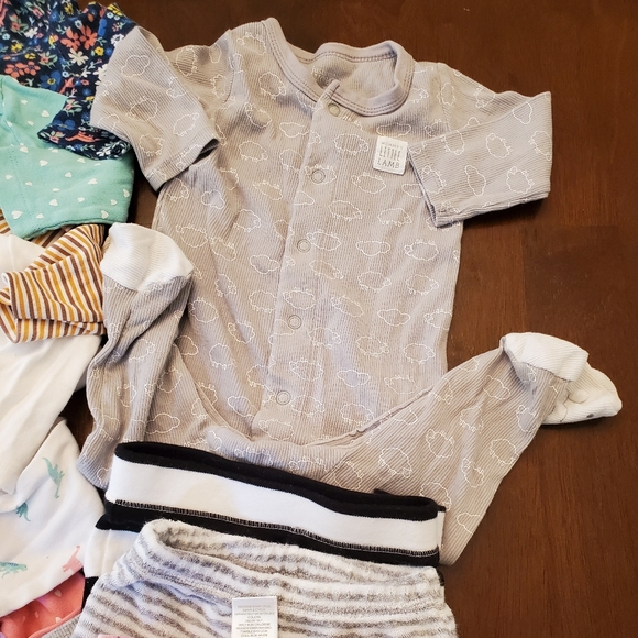 Baby Girl Bundle - Picture 2 of 10